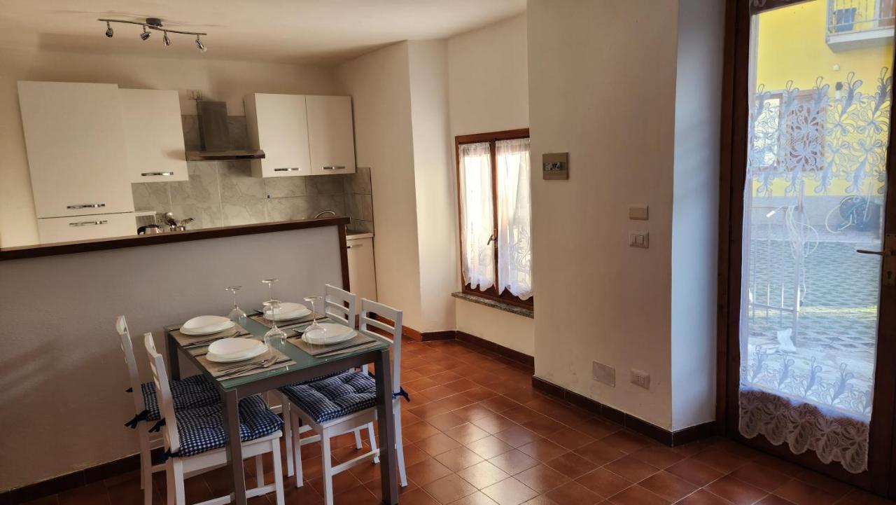 Laura'S Cottage With Lake View, Detached, 5 Kilometers From Varenna Lierna Exterior photo