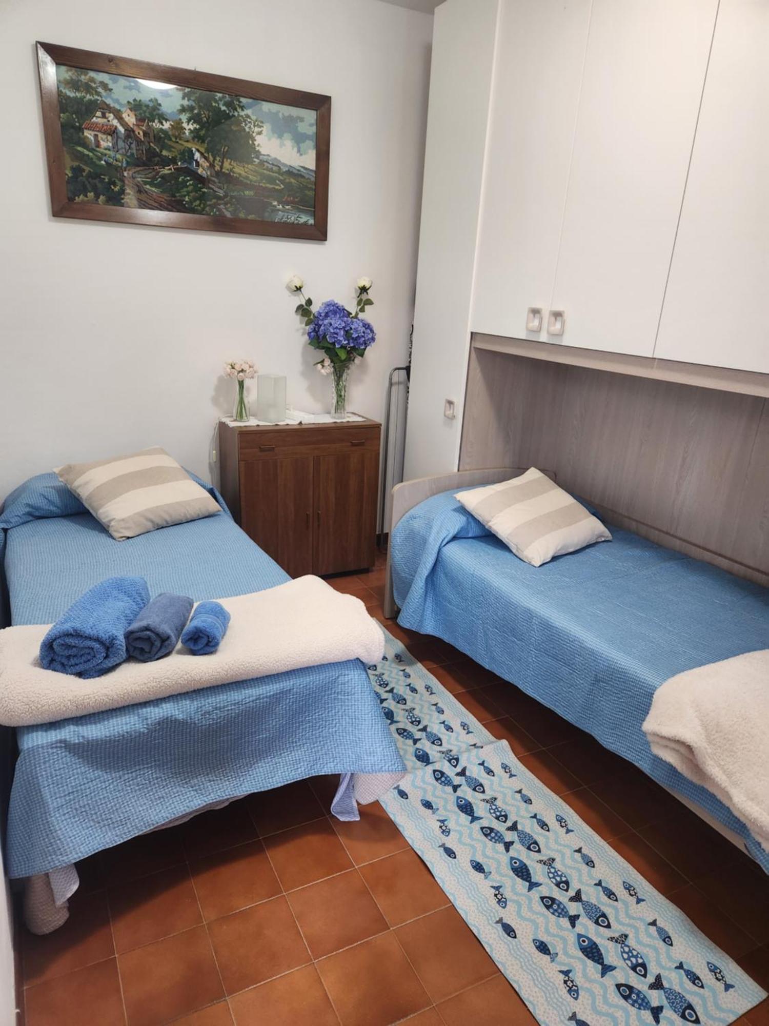 Laura'S Cottage With Lake View, Detached, 5 Kilometers From Varenna Lierna Exterior photo